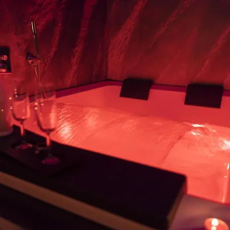 Blue Hole E Jacuzzi Lejlighed *
